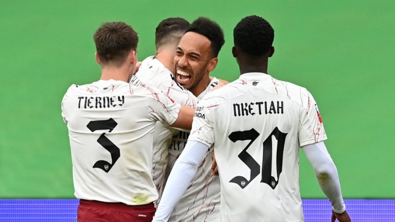 Арсенал повали Ливърпул и започна сезона с трофей