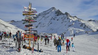 Когато местните власти осъзнават мащабите на епидемията, вече е късно