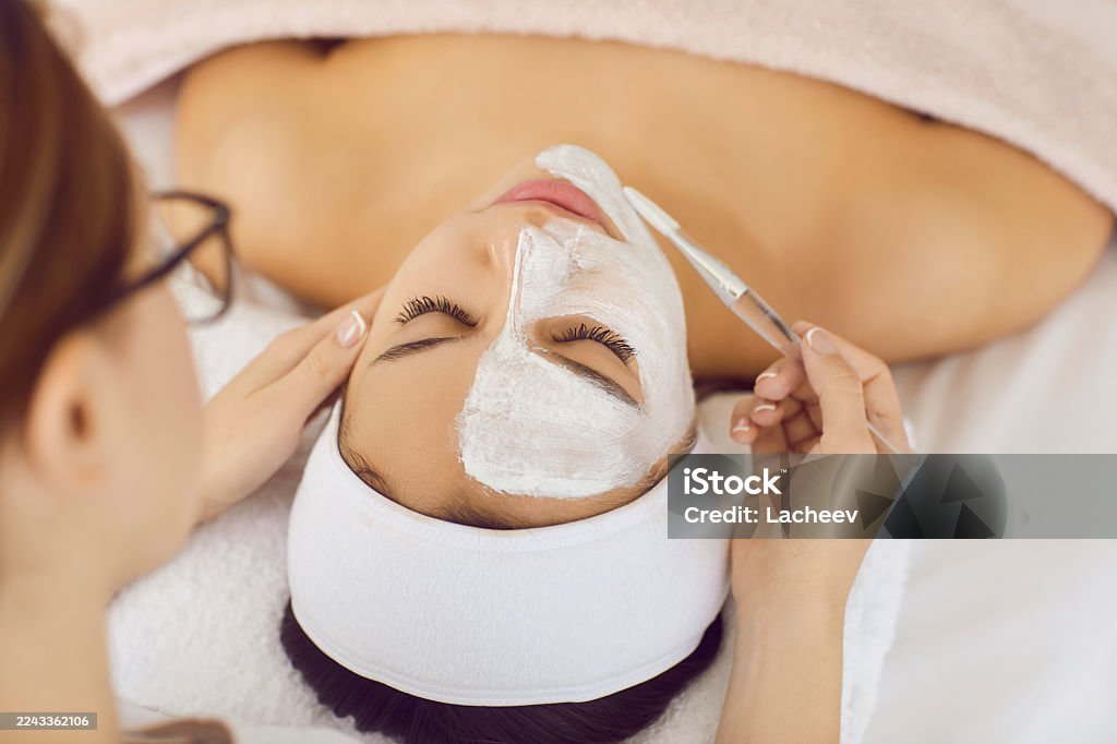 Краят на илюзията „Стъклена кожа“