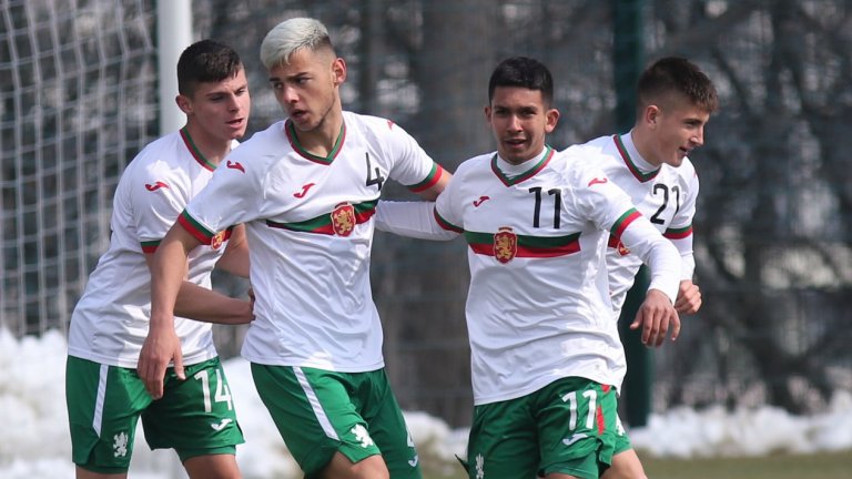 Юношите започнаха Европейското със загуба от един от фаворитите