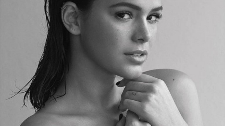 21-годишната актриса е голяма звезда в родината си и иска да гради кариера именно там