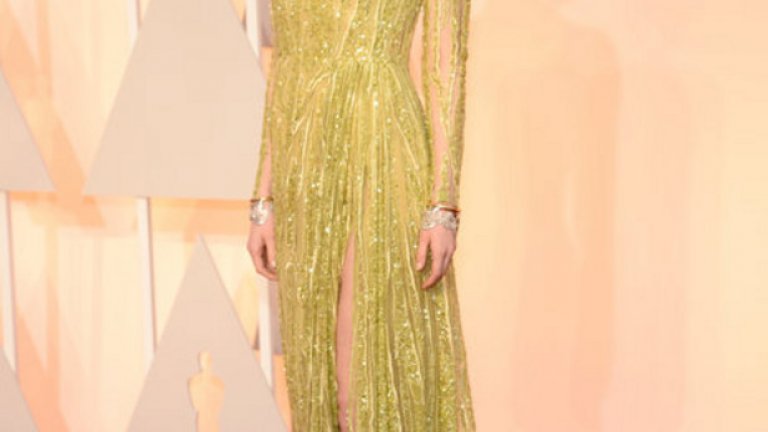 Ема Стоун също в Elie Saab