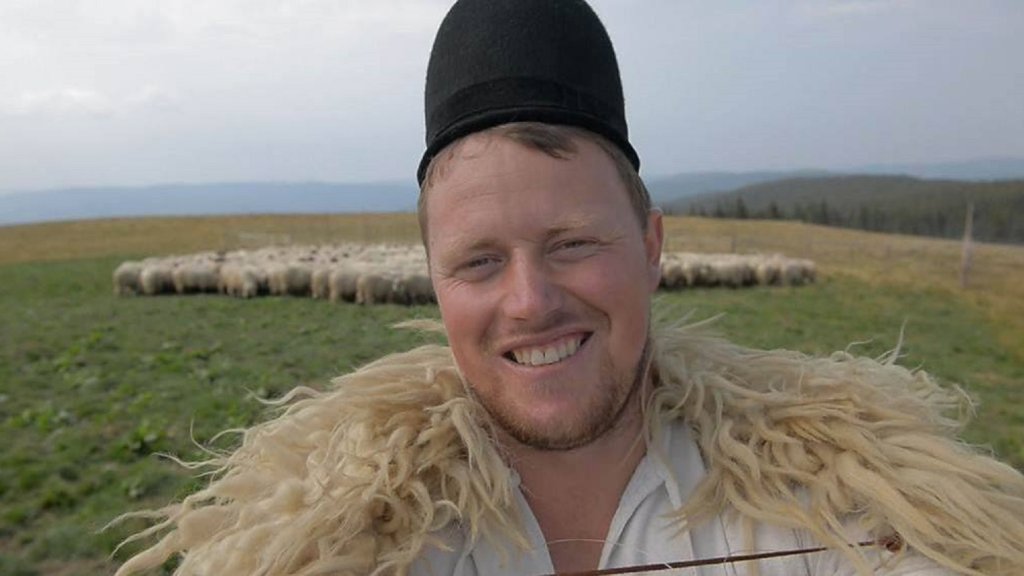 овчар, гита, румъния