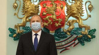 Радев иска отлагане на преговорите за членство на Северна Македония в ЕС