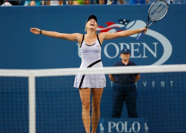 Шарапова сияе след победа над Амели Моресмо на полуфиналите на US Open, 2006 г.