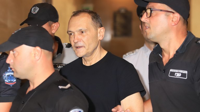 Хазартният бос е с повдигнато обвинение, че фирмите му не са плащали данъци за 700 милиона лева