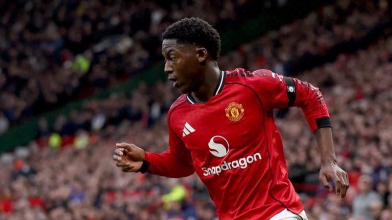 Отписан от Аморим ще получи нов договор с Манчестър Юнайтед