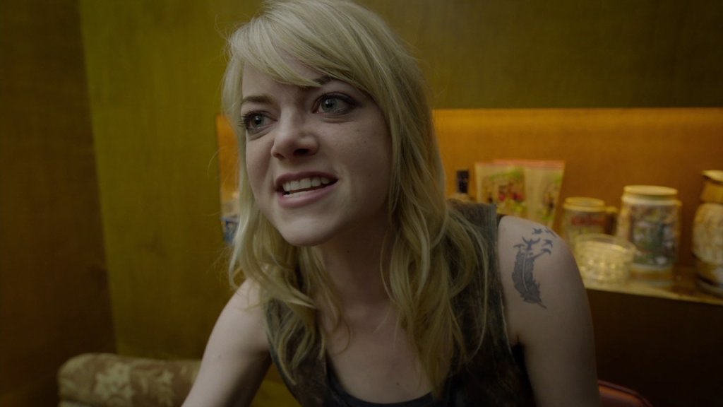 4. Готови ли сте? Ема Стоун е блондинка! Но боядисва косата си кафява преди прослушването си за „Суперяки”. „По онова време имах агент, който си мислеше, защото бях руса, че искам да играя само мажоретки. Затова един ден реших да се боядисам тъмнокафява и