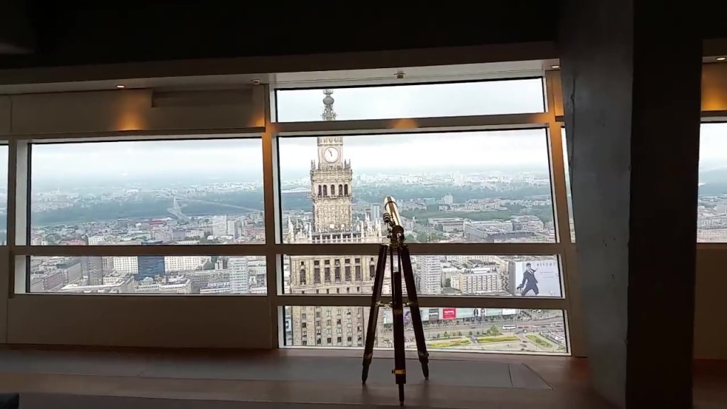 Добре дошли в апартамента на Лева във варшавската кула "Злота" за 7.5 млн. евро