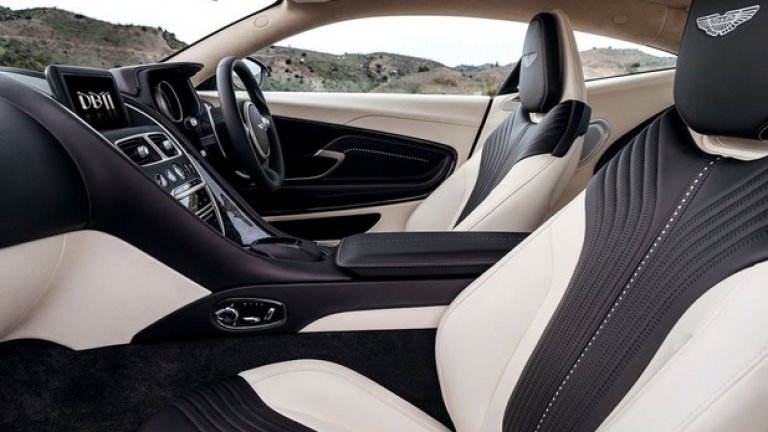 DB11: Новата каляска на Агент 007