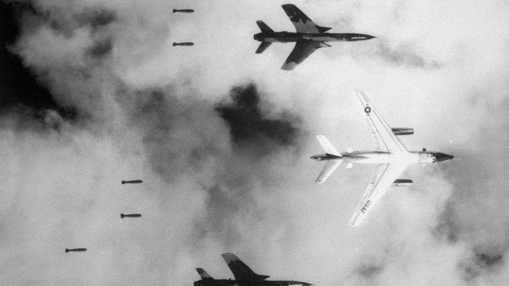Bombing_in_Vietnam