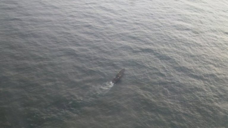 Руският траулер потънал заради претоварване