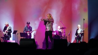 Sylvie Forever Live Sofia_4