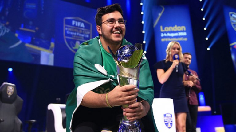 Алдосари си осигури не само трофея, но и наградата от 250 000 долара.