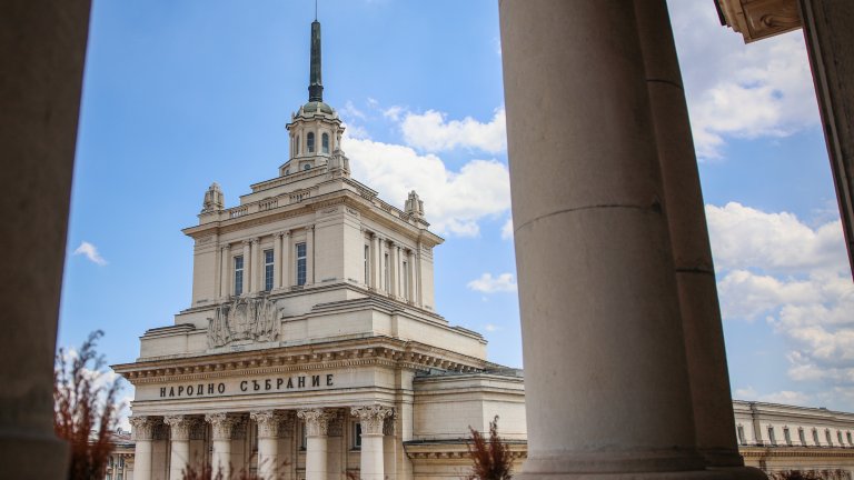 В неделя вече ще се знае окончателно и кои ще са новите депутати