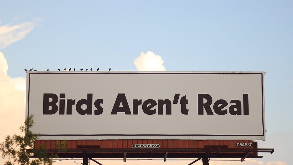 _Birds_Aren't_Real__billboard_in_Memphis