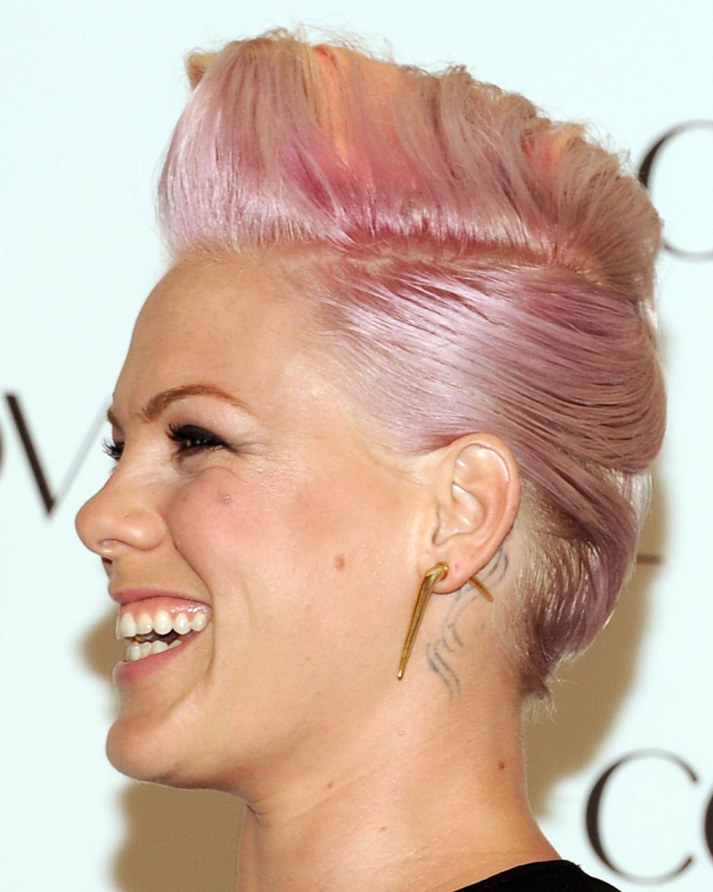 Въпреки провокативния си външен вид, P!nk е изключително хубава