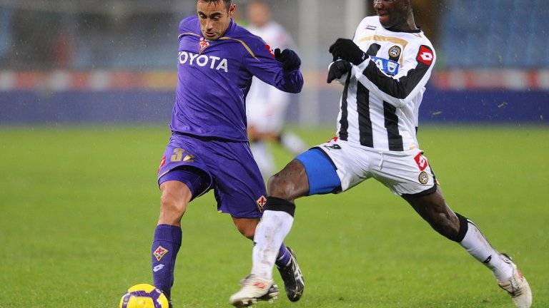 Централен защитник: Кристиан Сапата
Пристигнал в Удине през 2011-а от родния си колумбийски Депортиво Кали, Сапата прекара шест години в тима, преди да премине във Виляреал. Въпреки че игра в Шампионската лига с „жълтата подводница”, последва изпадане в Сегунда и трансфер в Милан. Вече на 30, Сапата едва ли ще бъде основен играч в плановете на Монтела за следващия сезон.