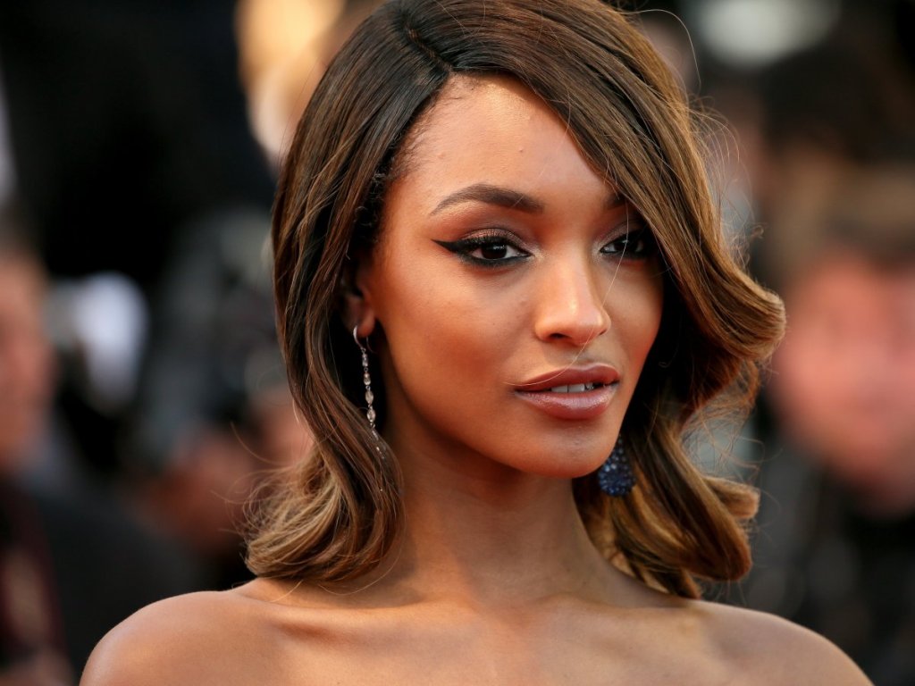 19. Джордан Дън - доход от 3.5 млн долара; появява се в рекламите на Maybelline и Calvin Klein, модел на Tommy Hilfiger и Burberry