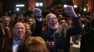 Републиканците печелят Камарата на представителите