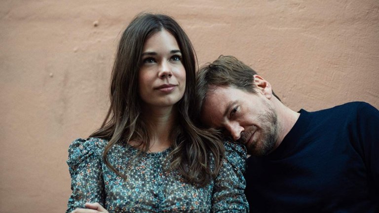 Любов, телевизия, храна