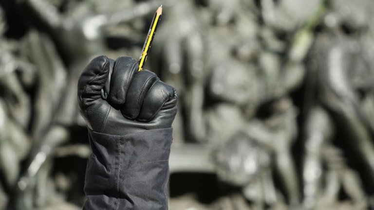 #JeSuisCharlie