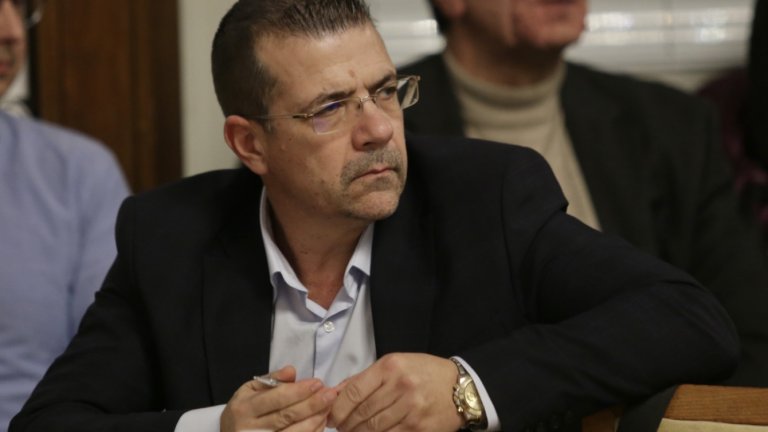 Иван Шиков (на снимката - б.р.) е бил отстранен от поста на изпълнителен директор, а неговото място ще бъде заето от Светлозар Патарински