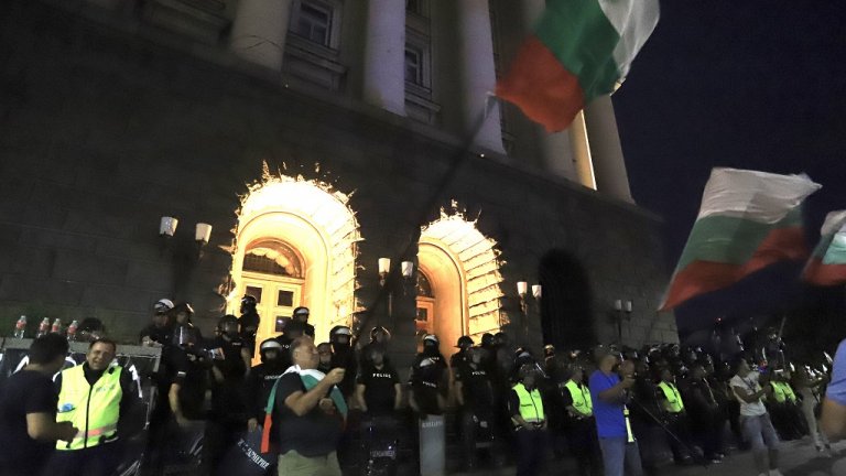 СЕМ и Асоциацията на европейските журналисти осъдиха насилието над репортери