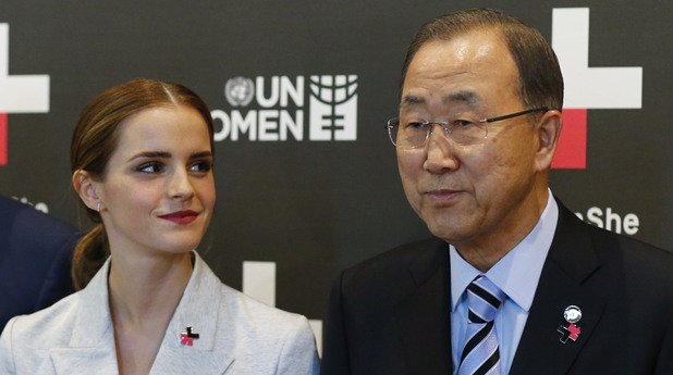 Актрисата Ема Уотсън заедно с  генералния секретар на ООН Бан Ки-мун, по време на обявяването на кампанията HeForShe в централата на ООН, Ню Йорк, 20 септември, 2014 година