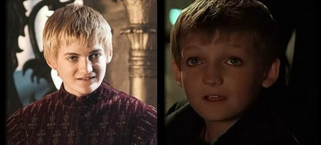 Един от най-мразените герои в GOT със сигурност беше младият крал Джофри Баратеон, който се опияняваше да измъчва и убива. Сцената, в която се валяше по земята отровен и с кръв, излизаща от устата, зарадва много фенове на сериала по цял свят, затова е инт