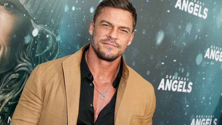 Леки тежести и много напомпване