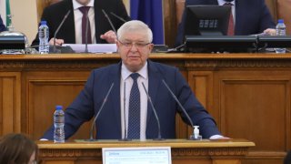 Кирил Ананиев предупреди, че правителството е допуснало "неконтролируема инфлация"