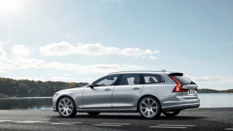 В бъдеще V90 ще има версия с повишена проходимост и такава с повече мощност, дело на Polestar