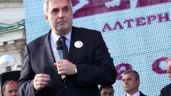 Констултациите на ГЕРБ за правителство продължават - наред е партията на Първанов и Калфин
