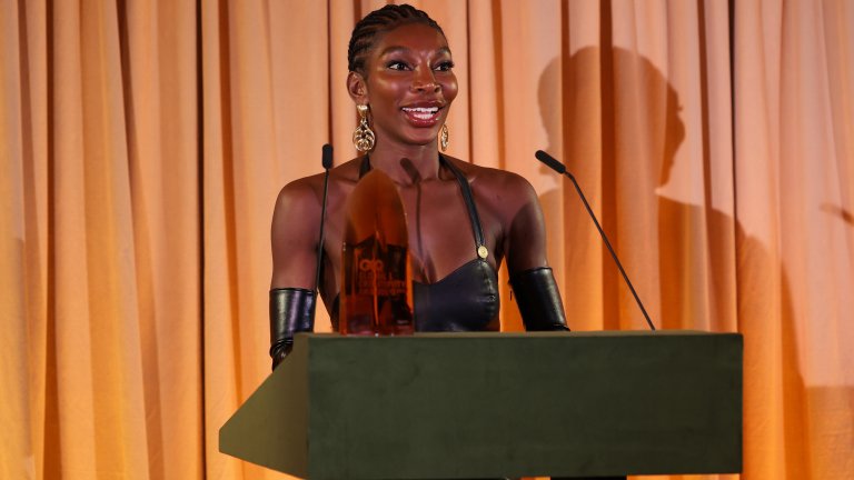 Микаела Коел