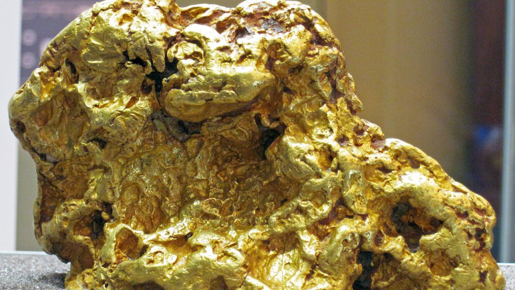 Gold_nugget_(Australia)_4_(16848647509)