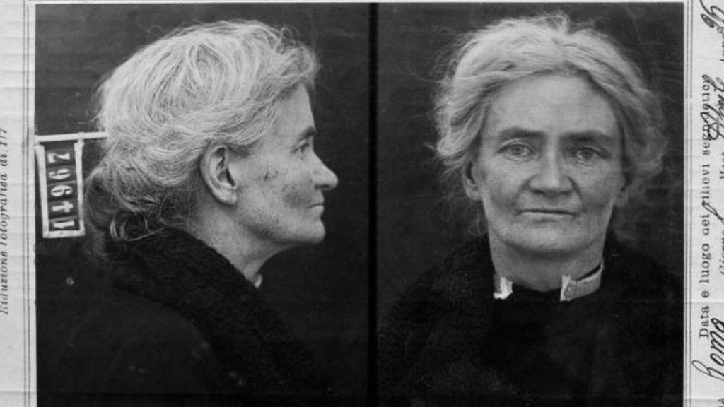 VioletGibson1926