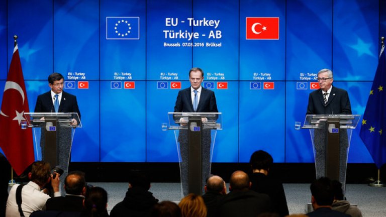 Още тази година ще бъде възстановено свободното придвижване в ЕС, а процесът за визова либерализация за турските граждани ще бъде ускорен, ако Турция изпълни необходимите условия