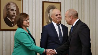 БСП тръгва в атака срещу президента и това може да се окаже сериозна предизборна грешка