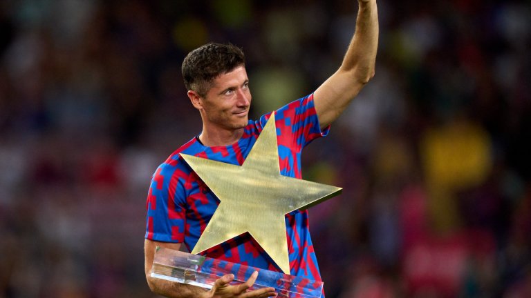 Барса картотекира само 17 футболисти и без нито един нов