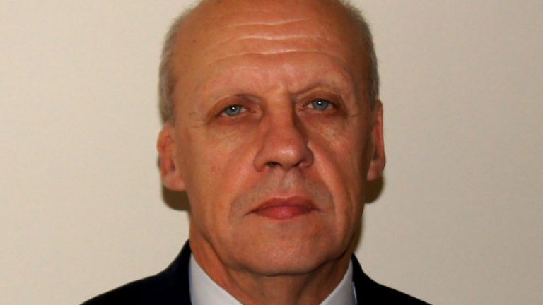 Кирил Желев изкара малко повече от половин година в МФ