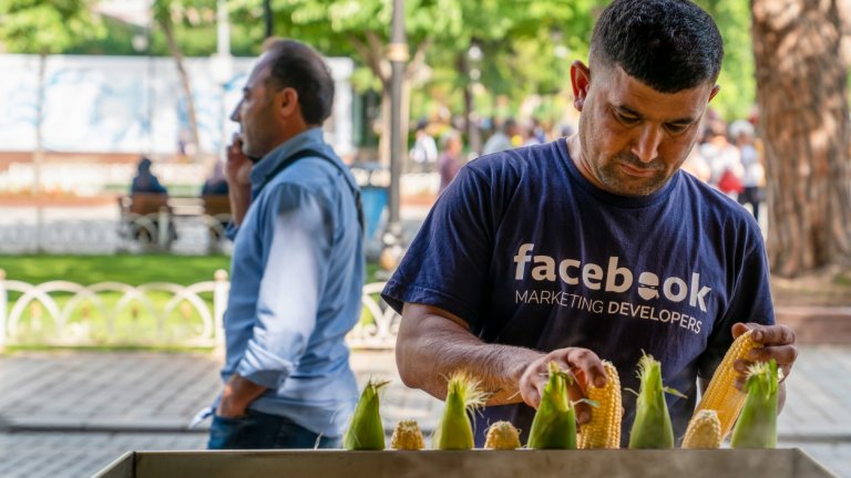 ...и да точиш парите на туристите по Черноморието