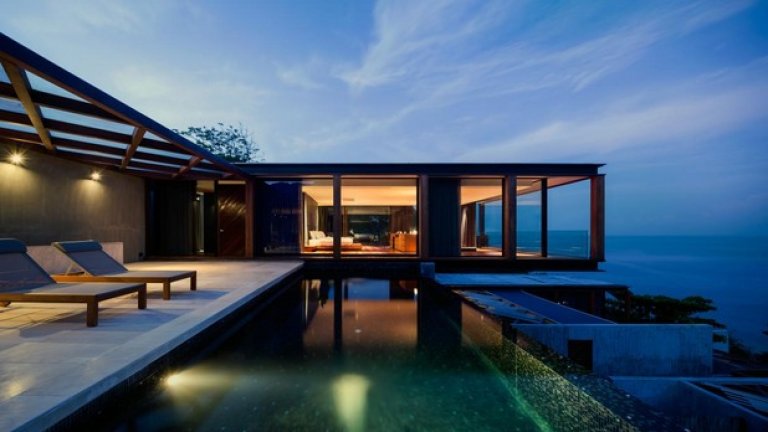 Хотел The Naka Phuket на остров Пукет от Duangrit Bunnag Architect е номиниран в категорията за ваканционни курорти и хотели, спонсорирана от Grohe