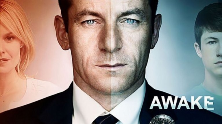 Awake
Ако си падате по нестандартните идеи, този сериал определено е за вас. Джейсън Айзъкс ("Хари Потър") тук играе детектив Майкъл Бритън, който заедно със семейството си претърпява катастрофа. Синът му умира и той и съпругата му са принудени да продължат напред с живота си. Поне докато не заспи. Тогава се събужда в свят, в който загинала е съпругата му и той се е превърнал в самотен баща на тийнейджър. И докато тези паралелни два свята се въртят, детектив Бритън има двойно повече работа - той трябва да решава престъпления и на двете места, а те сякаш изглежда, че са свързани. А на всичкото отгоре май и инцидентът, който той претърпява, далеч не е толкова случаен... И тук обаче ниските рейтинги си казват думата и Awake е изпратен на боклука.