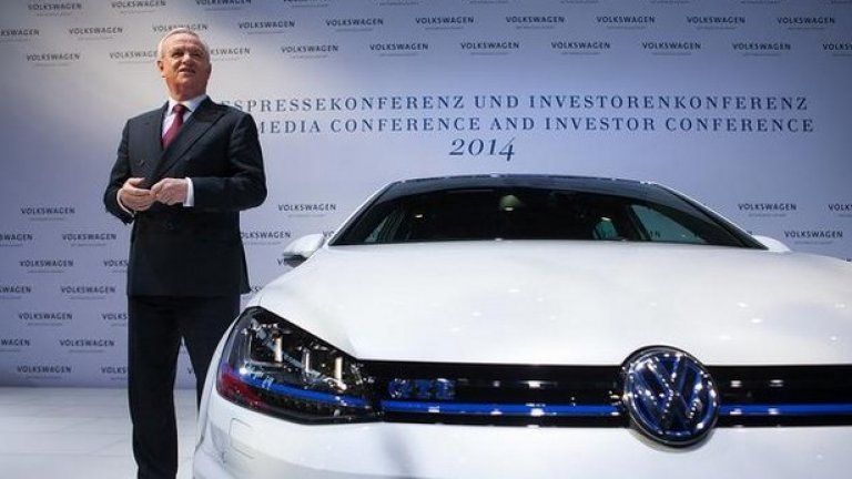 Главният изпълнителен директор на VW Мартин Винтеркорн остава начело на компанията