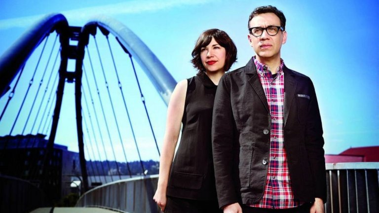 Портландия / Portlandia 
Скеч-шоуто на Кери Браунстийн и Фред Армисън (известни от Saturday Night Live) започна през 2011 г. като пародия на хипстърската култура. Сред звездите с епизодични роли в 8-те сезона на сериала бяха Кайл Маклоклан, Кирстен Дънст, Оливия Уайлд, Клоуи Севини, Стив Бушеми, Джеф Голдблум и др. Последният сезон вече започна, а финалът е насрочен за 8 март 2018 г.