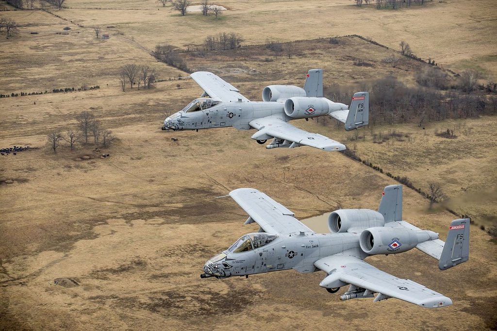 Fearsome_four-ship_188th_Warthogs_train_at_Razorback_Range_131230-F-UL677-787