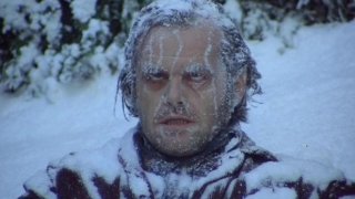 "Сиянието"

Студът и снегът са ключови компоненти от стратегията на великия Стенли Кубрик за изграждане на злокобна атмосфера на лудост и заплаха в хорър шедьовъра "Сиянието"...