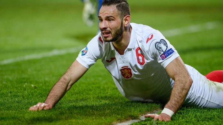 Симеон Славчев и останалите български национали направиха каквото можаха в Прищина. В дадени периоди успяваха да пречат на противника да играе, но възможностите им не позволяват нещо повече