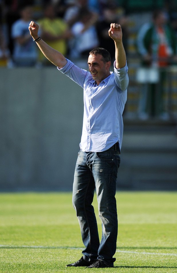 Мачът в събота е официален дебют за Ивайло Петев като селекционер на България.